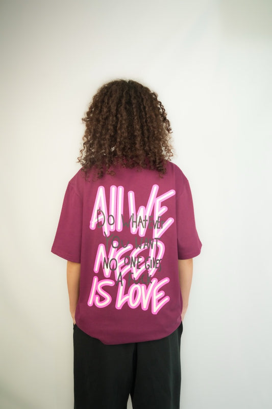 Hrtbrk All we need is love Shirt